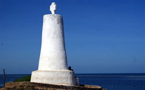 pictures of vasco da gama pillar